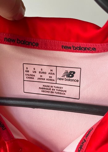 Welsh Fire forması-Welsh fire bir kriket takımıdır - Görsel 3