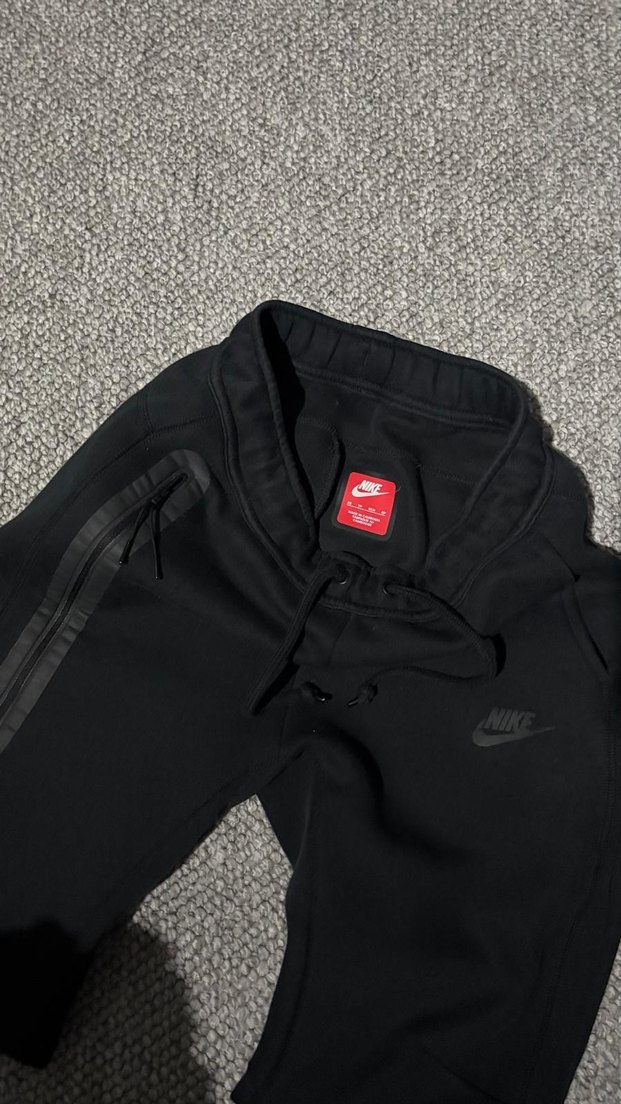 Orjinal Nike tech Siyah Eşofman Altı XS beden - Görsel 2