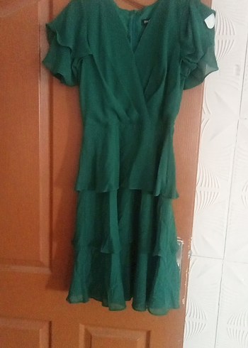 Yeşil Midi Volanlı Bohem Elbise