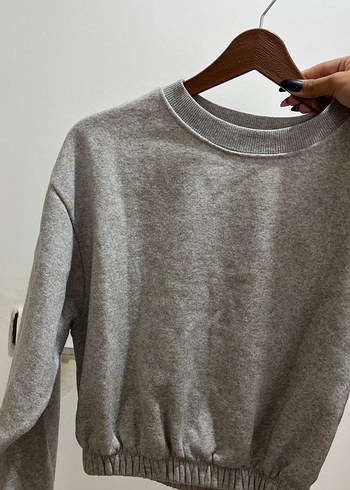 Gri Kadın Uzun Kollu kısa Oversize Sweatshirt