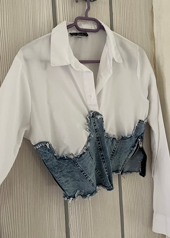 Düğmeli Beyaz Denim Detaylı Kadın Gömlek