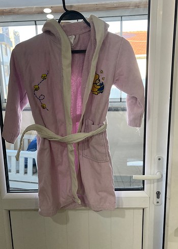 Kız Çocuk Pembe Kapüşonlu Bornoz - Görsel 2