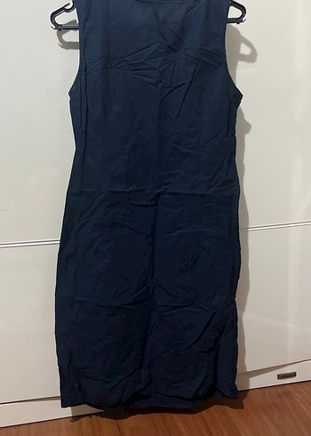 LC Waikiki Lacivert Kolsuz Midi Elbise