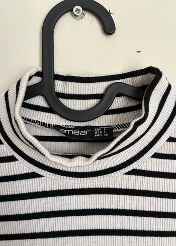 Çizgili Crop Top - Görsel 3