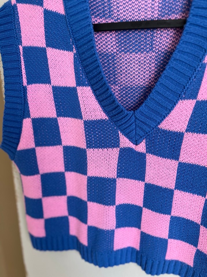 Pembe Mavi Kareli V Yaka Triko Süveter - Görsel 4