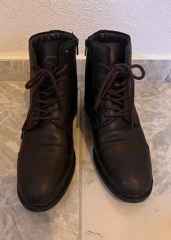 Kahverengi Erkek Bot - Görsel 3