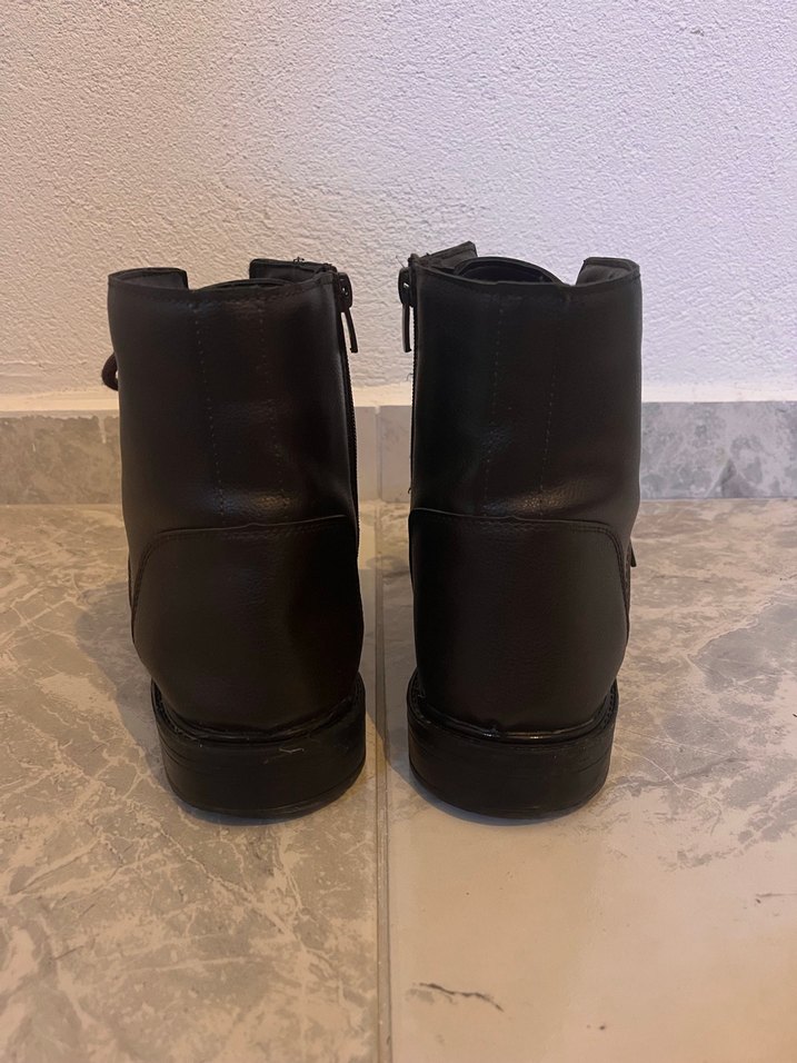 Kahverengi Erkek Bot - Görsel 5