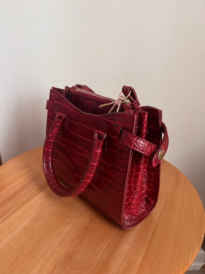 Bordo Yılan Derisi Desenli Kadın Çantası - Görsel 3