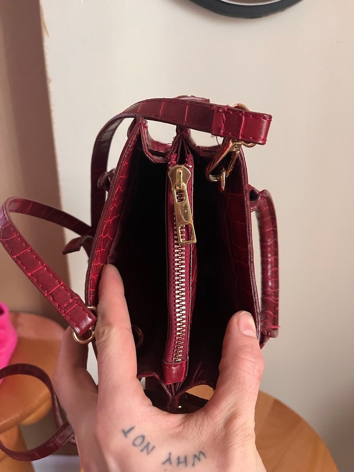 Bordo Yılan Derisi Desenli Kadın Çantası - Görsel 5