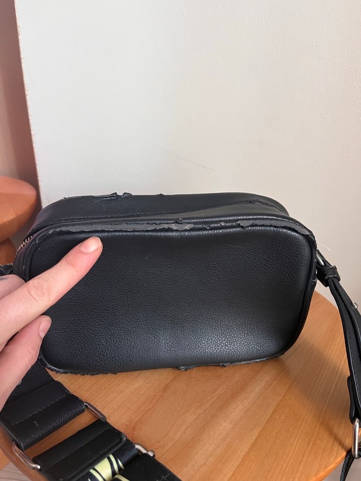 Siyah Deri Biker Kadın Çapraz Çanta - Görsel 4