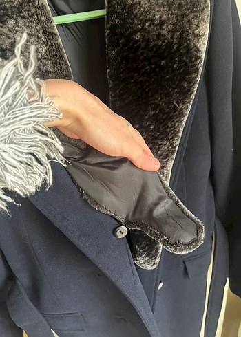 Kürklü Yaka Lacivert Kaban - Görsel 3