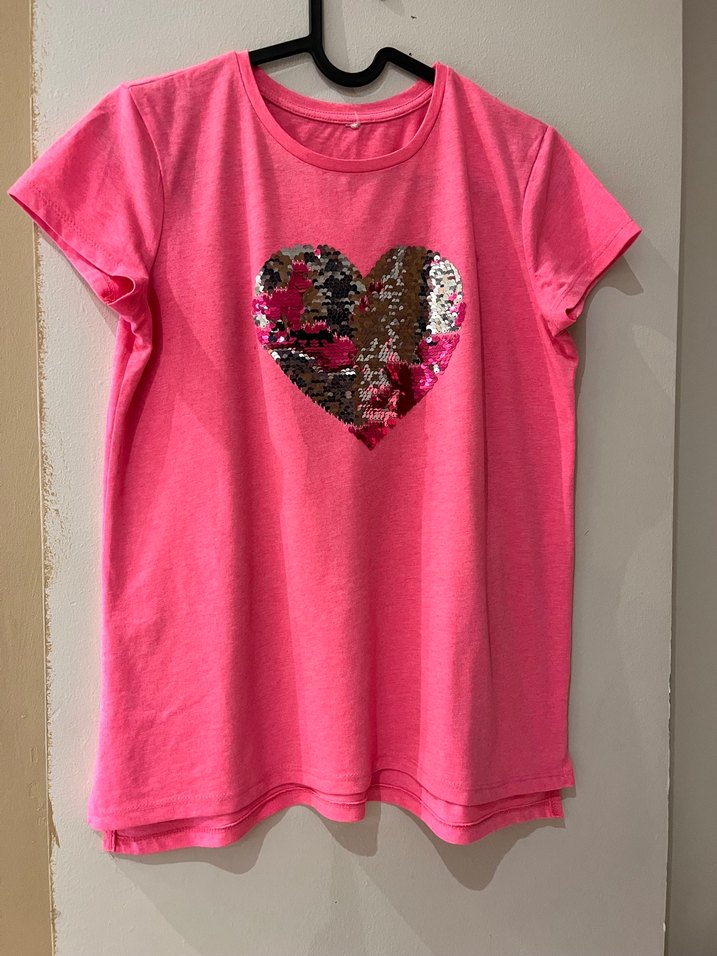 Pullu Kalp Desenli Kız Tişörtü - Görsel 2