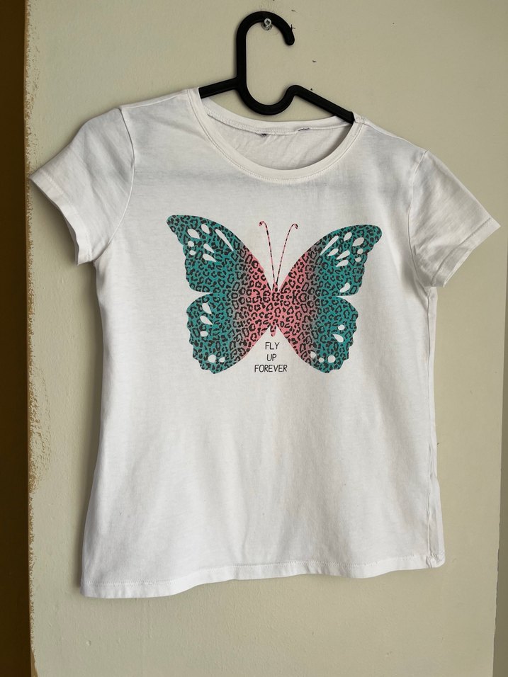 Kelebek Baskılı Renkli Payetli Kız Tişörtü - Görsel 2