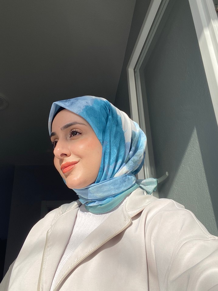 Şeffaf Beyaz Saten Kadın eşarp - Görsel 2