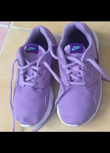Nike kız çocuğu ayakkabı