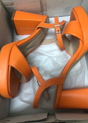 Turuncu Deri Kadın Platform Topuklu Sandalet 97 - Görsel 3