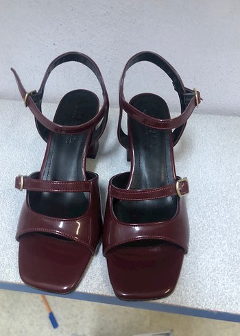 37 Beden Bordo Tokalı Kadın Topuklu Ayakkabı 117