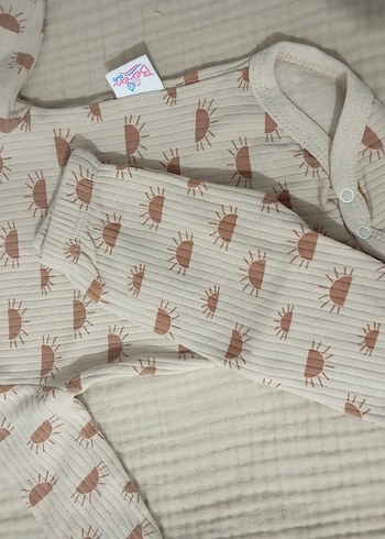 Bej ve Turuncu Çocuk Atlet Takımı - Görsel 7