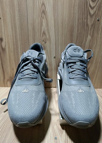 alo yoga - Görsel 2