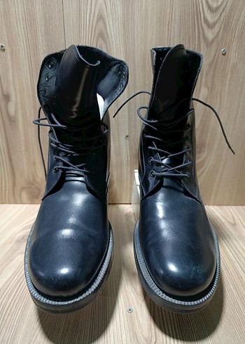 miu miu bot - Görsel 2