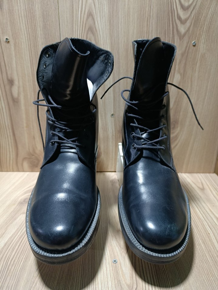 miu miu bot - Görsel 2