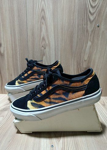 Vans 38