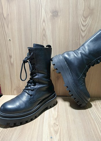 Calvin Klein bot - Görsel 5