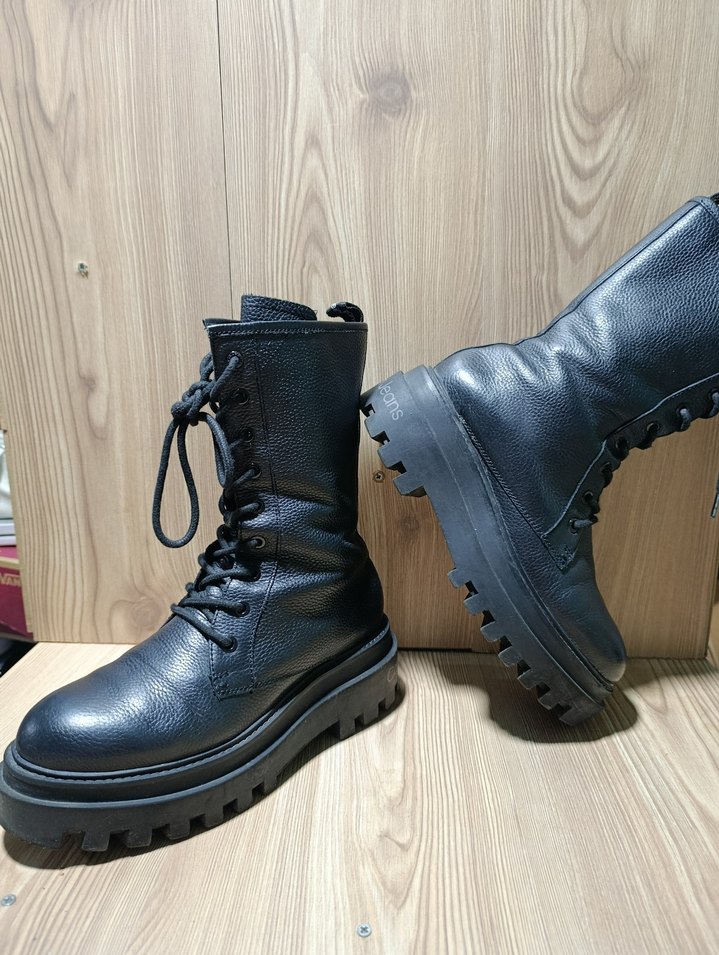 Calvin Klein bot - Görsel 5