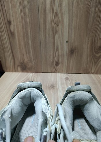 balenciaga reborn track - Görsel 7