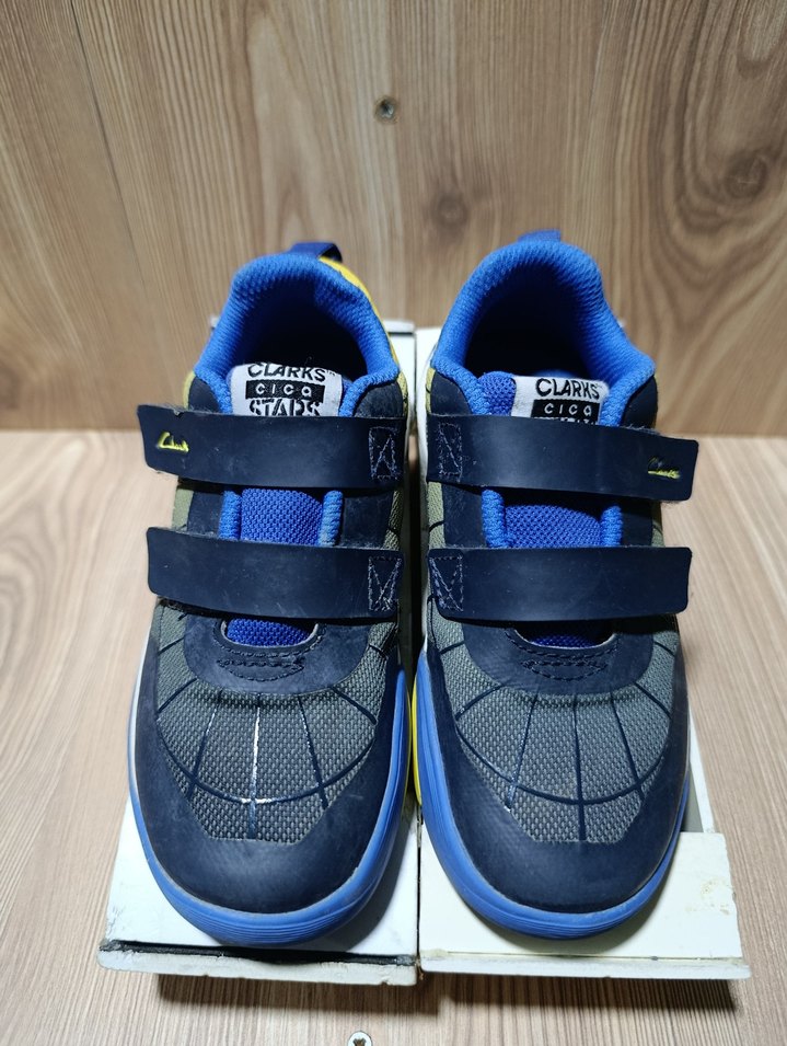 clarks — görsel 3/7