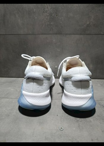 37,5 Beden beyaz Renk Nike joyride dual run