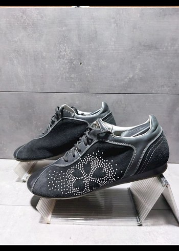Geox 38