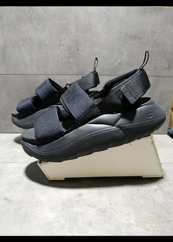 39 Beden UGG sandalet