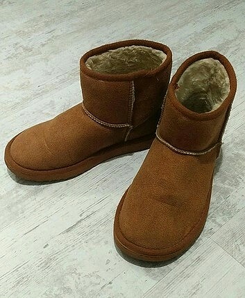 ugg botlar