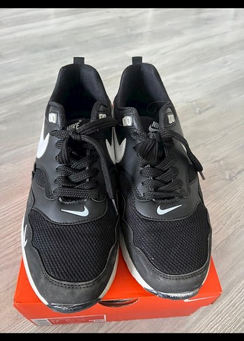 Nike spor ayakkabısı - Görsel 4
