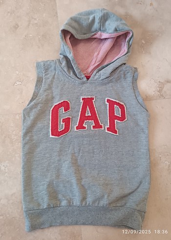 GAP Kapüşonlu Gri Erkek Çocuk Yelek