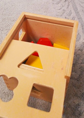  Beden Renk Ahşap Çok Renkli Şekil Eşleştirme Kutusu Montessori