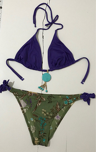 Zeki bikini