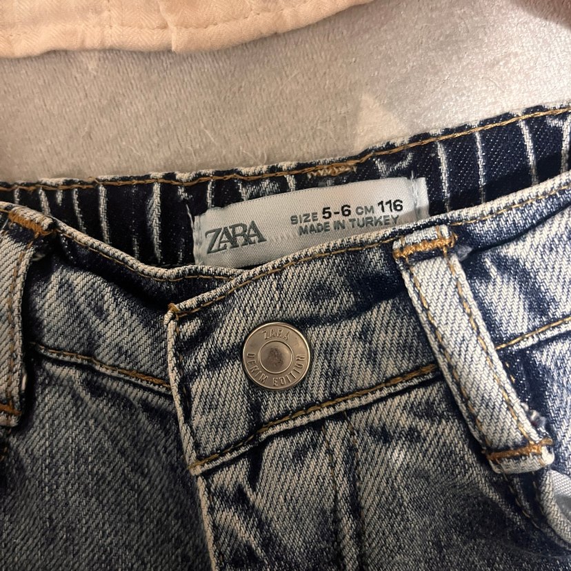 Bej Erkek Çocuk Uzun Kollu Gömlek ve kot pantolon - Görsel 3