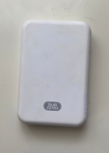 Magesafe destekli powerbank az kullanılmış - Görsel 3