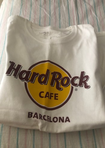 Beyaz Hard Rock Baskılı Erkek Tişört