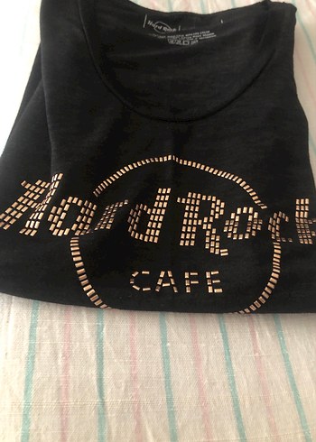 s Beden Siyah Payetli Hard Rock Tişört