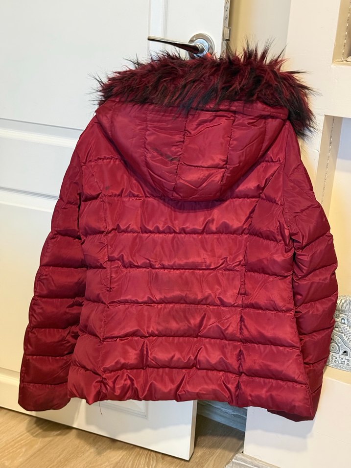 Kürk Detaylı Kırmızı Kadın Kışlık Mont - Görsel 4