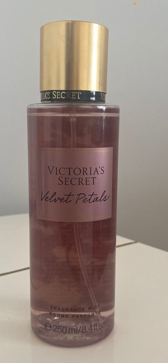Victoria's Secret Velvet Petals Kadın Parfümü 250 ml - Görsel 2