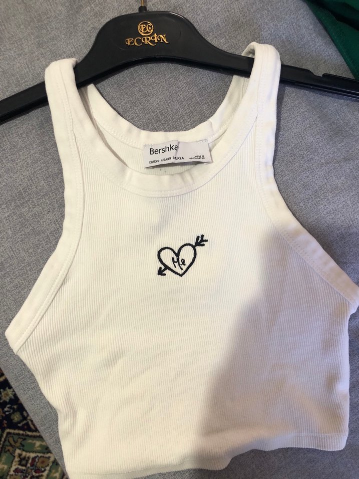 Bershka crop - Görsel 2