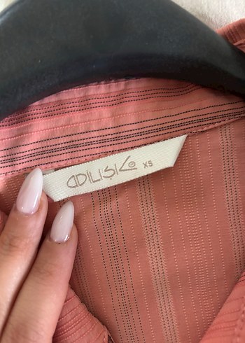 Düğmeli Pembe Çizgili Kadın Gömlek - Görsel 5