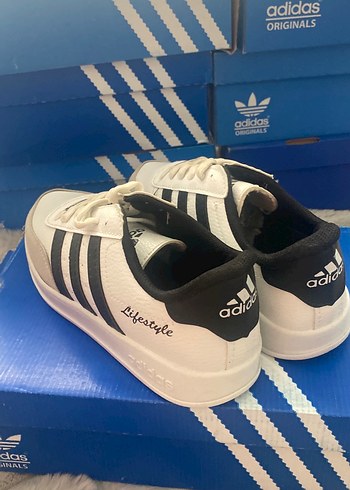 Adidas Adidas Lifestyle Beyaz Siyah Kadın Spor Ayakkabı