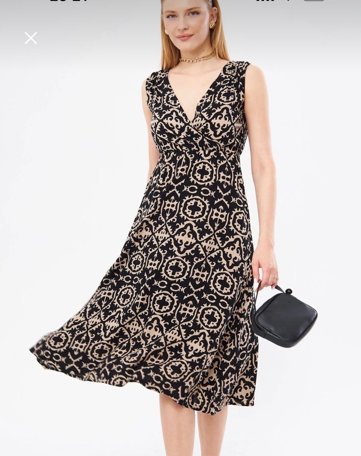 Siyah Bohem V Yakalı Kemerli Uzun Elbise - Görsel 2