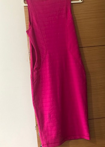 Rachel Roy Pembe V Yaka Uzun Kalem Elbise