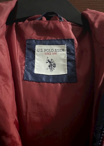 U.S Polo Assn. Bordo Detaylı Kadın Kapüşonlu Şişme Yelek